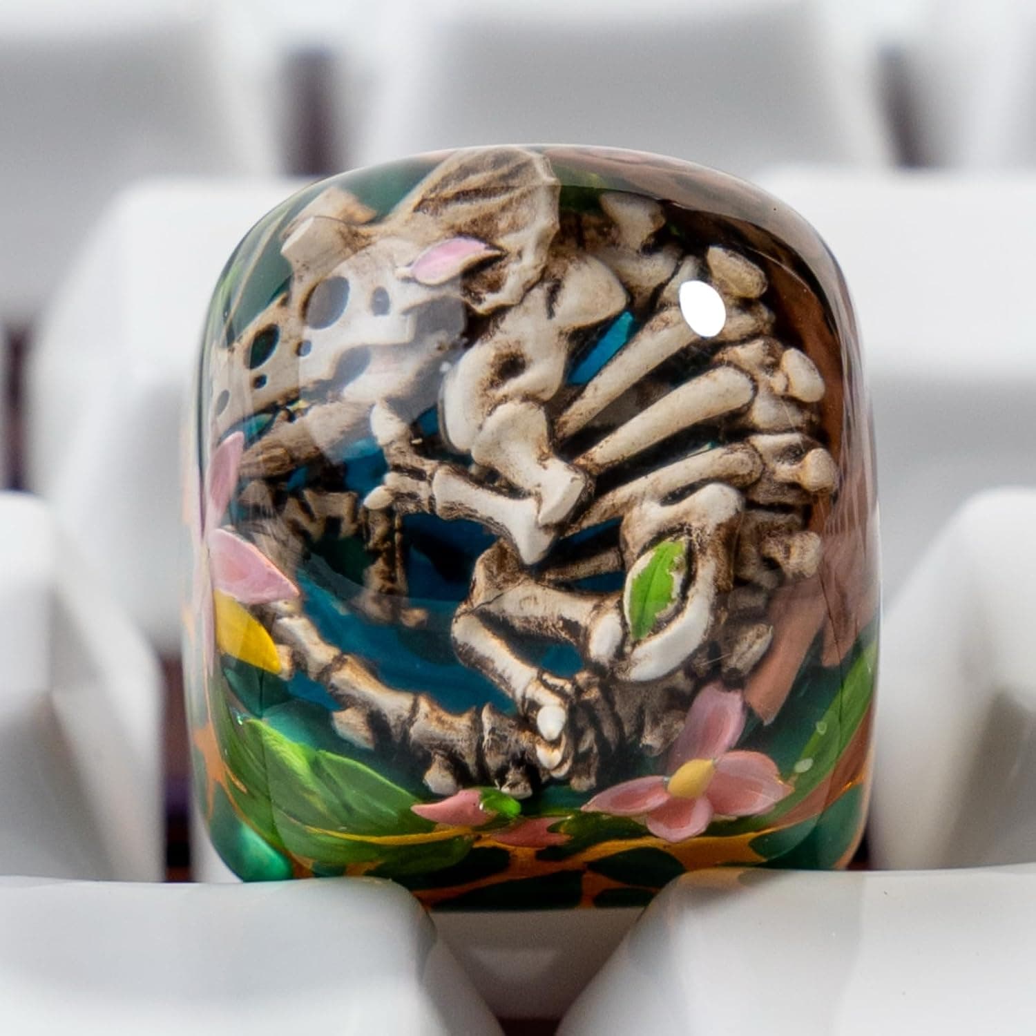 ULTRAEQUIP Artisan Keycaps Skull Resin Escape 1U SA (Tricerato Fossil)